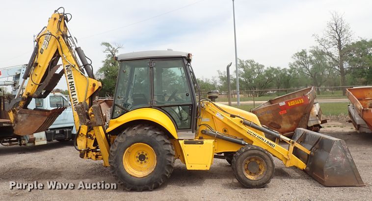 image for item DJ5605 2006 New Holland B95  backhoe