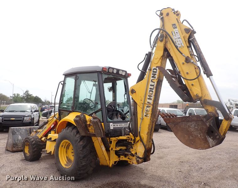 image for item DJ5605 2006 New Holland B95  backhoe