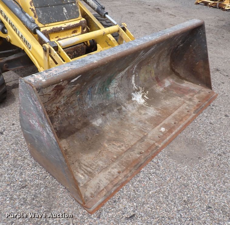 image for item DJ5605 2006 New Holland B95  backhoe