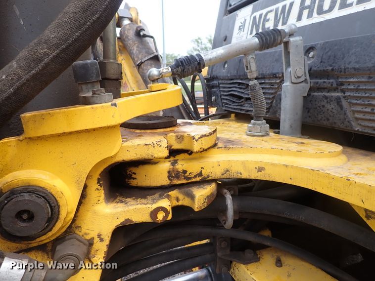 image for item DJ5605 2006 New Holland B95  backhoe