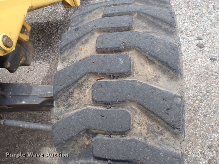 image for item DJ5605 2006 New Holland B95  backhoe