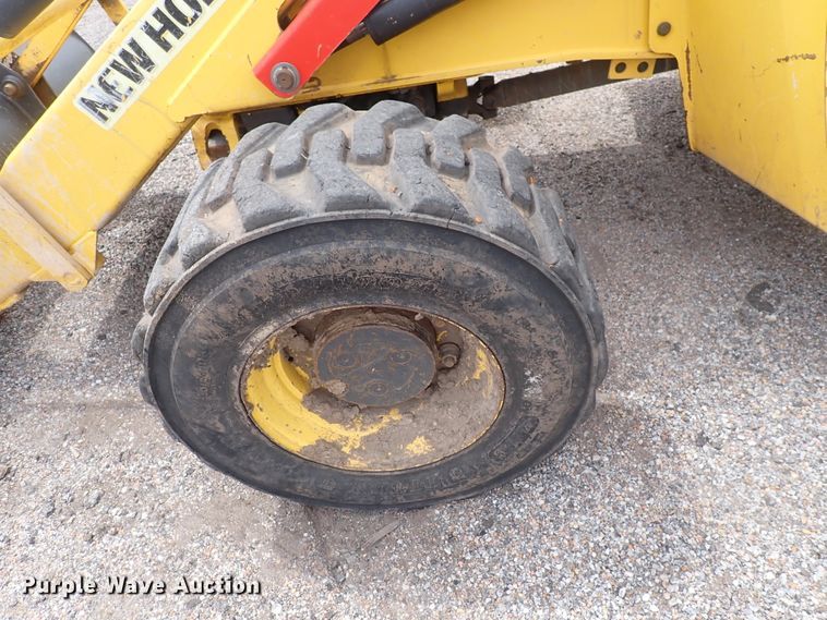 image for item DJ5605 2006 New Holland B95  backhoe
