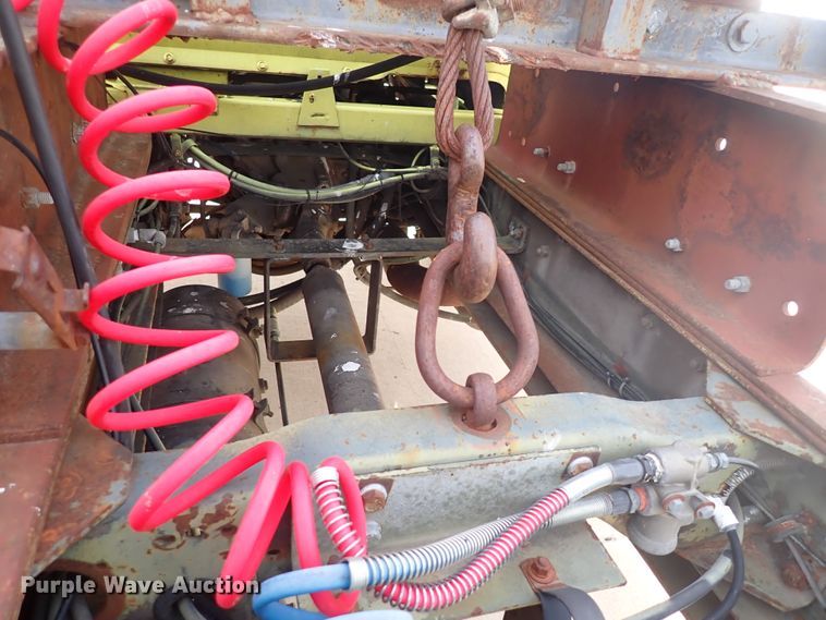 image for item DJ5610 1983 Mack DM492S  semi truck