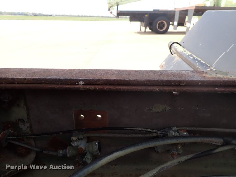 image for item DJ5610 1983 Mack DM492S  semi truck