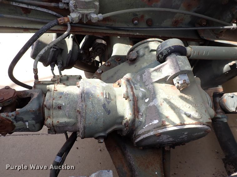 image for item DJ5610 1983 Mack DM492S  semi truck