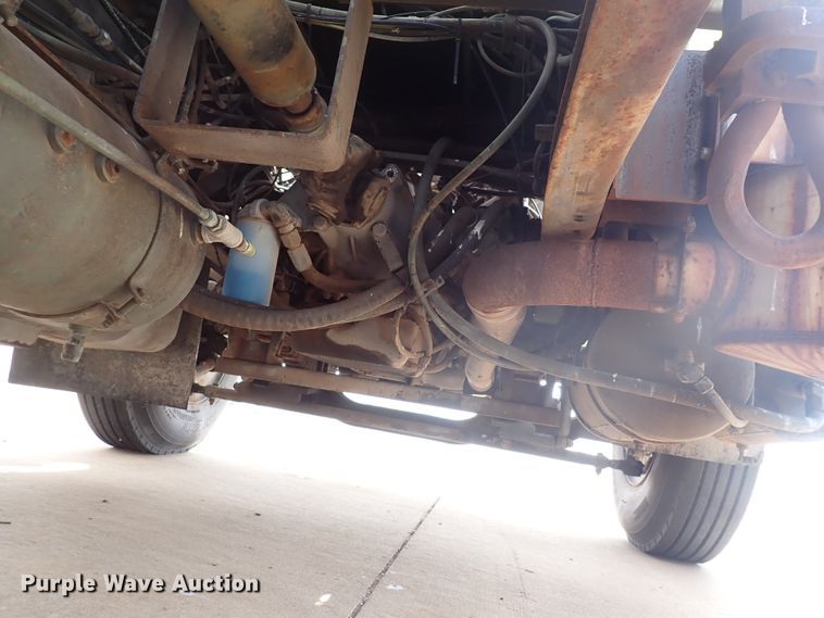 image for item DJ5610 1983 Mack DM492S  semi truck