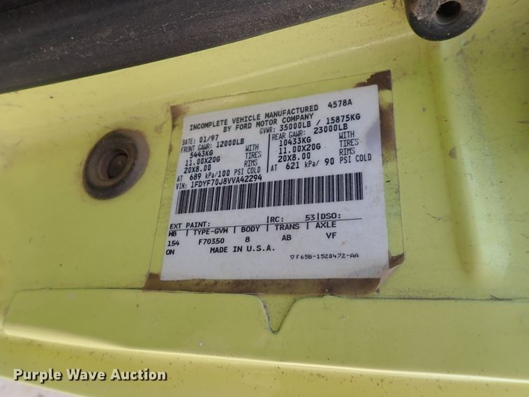 image for item DJ5612 1997 Ford F700  dump truck