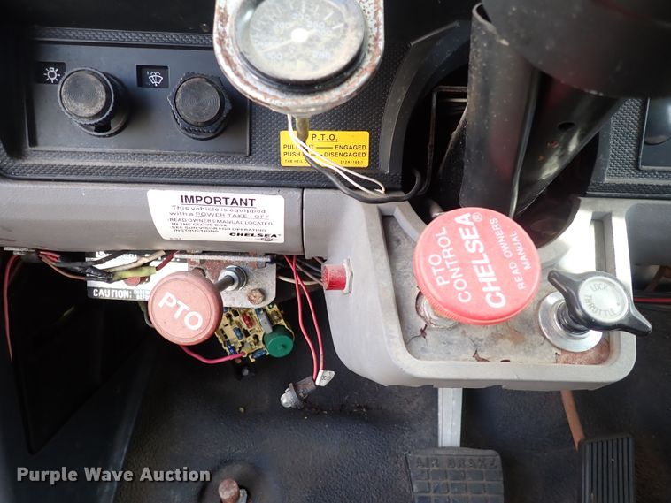 image for item DJ5612 1997 Ford F700  dump truck