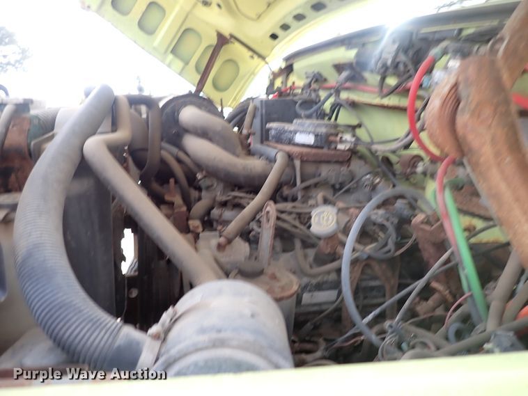 image for item DJ5612 1997 Ford F700  dump truck