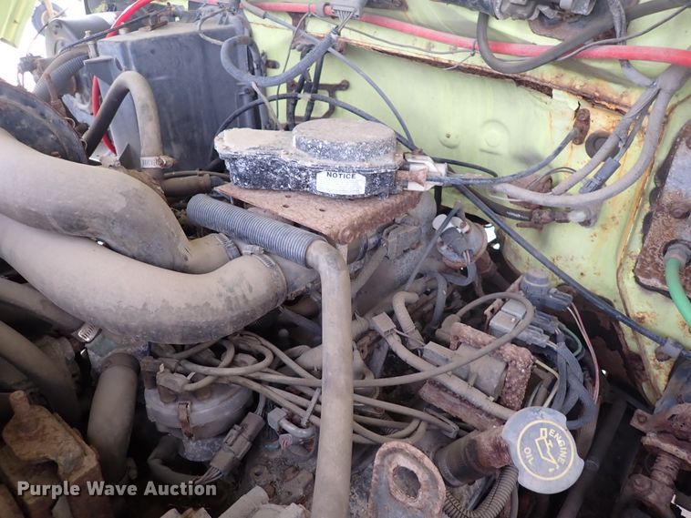 image for item DJ5612 1997 Ford F700  dump truck