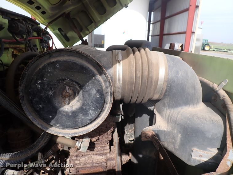 image for item DJ5612 1997 Ford F700  dump truck