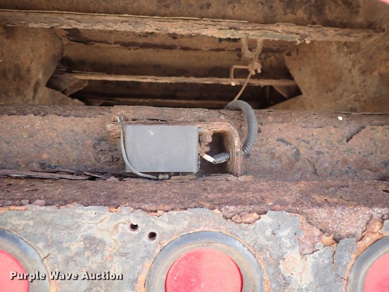 image for item DJ5612 1997 Ford F700  dump truck