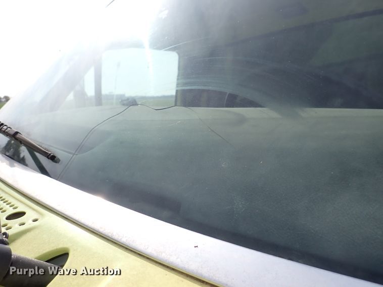 image for item DJ5612 1997 Ford F700  dump truck