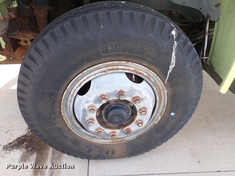 image for item DJ5612 1997 Ford F700  dump truck