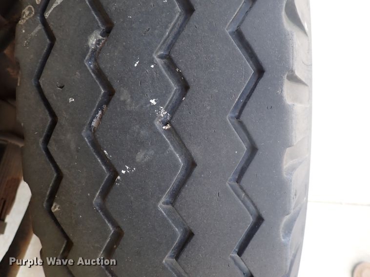 image for item DJ5612 1997 Ford F700  dump truck