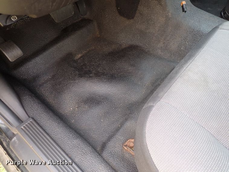 image for item DJ5615 2010 Ford Crown Victoria Police Interceptor