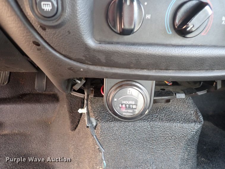 image for item DJ5615 2010 Ford Crown Victoria Police Interceptor