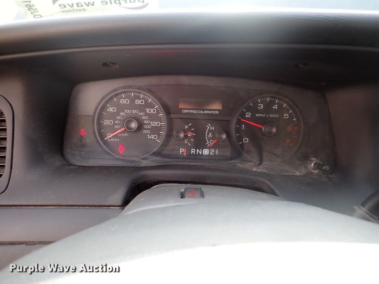 image for item DJ5615 2010 Ford Crown Victoria Police Interceptor