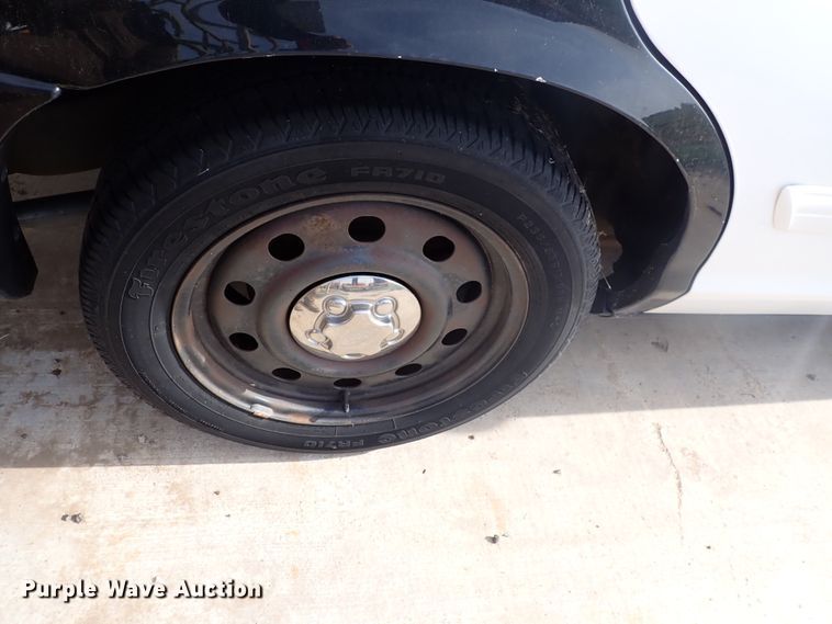 image for item DJ5615 2010 Ford Crown Victoria Police Interceptor