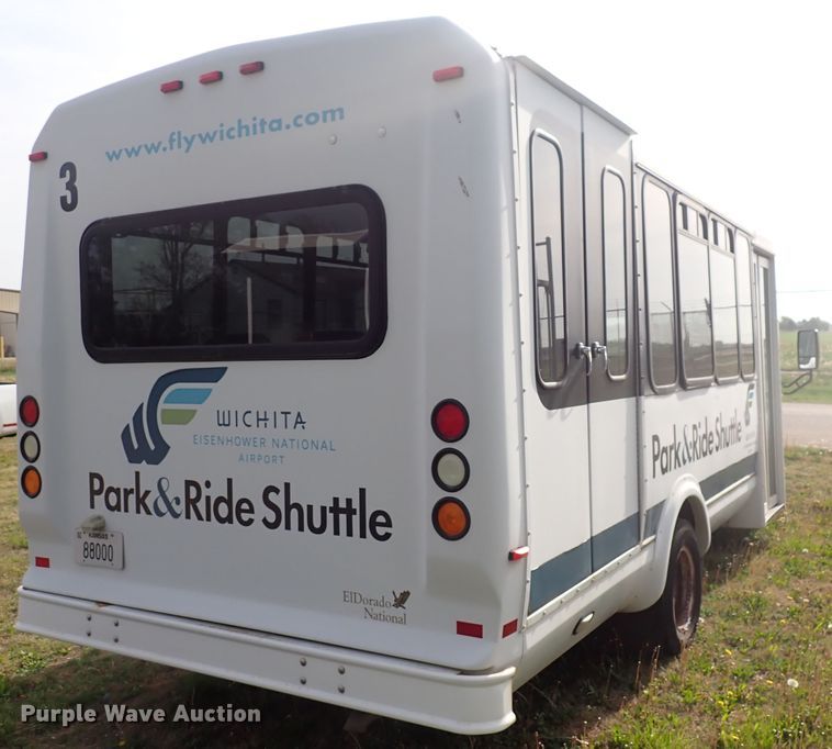 image for item DJ5618 2014 Ford E450 Super Duty  shuttle bus