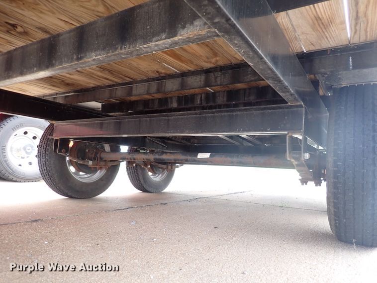 image for item DJ5621 2010 PJ  utility trailer