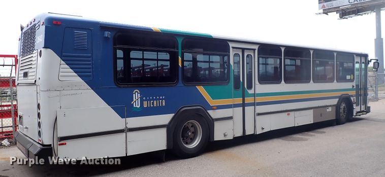 image for item DJ5625 2006 Gillig Phantom C29D096N4  transit bus