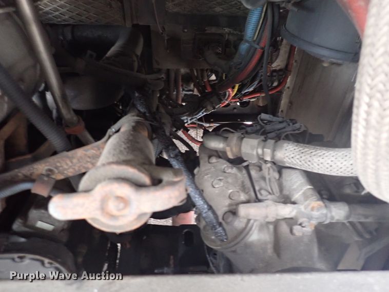 image for item DJ5625 2006 Gillig Phantom C29D096N4  transit bus