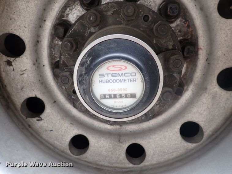 image for item DJ5625 2006 Gillig Phantom C29D096N4  transit bus