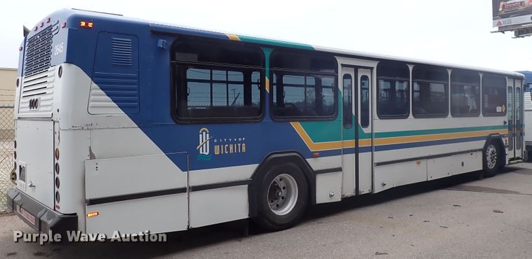 image for item DJ5626 2006 Gillig Phantom C29D096N4  transit bus