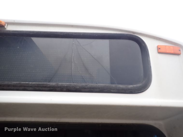 image for item DJ5626 2006 Gillig Phantom C29D096N4  transit bus