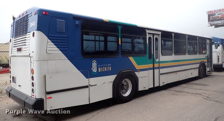 image for item DJ5627 2006 Gillig Phantom C29D096N4  transit bus