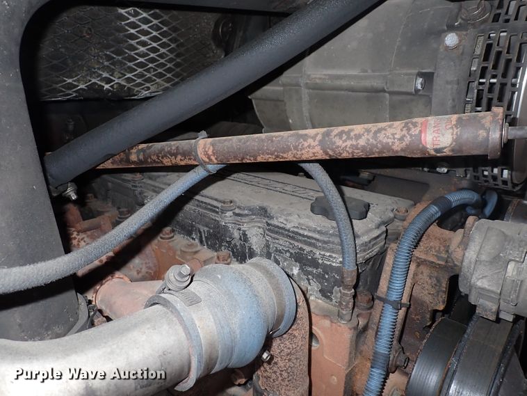 image for item DJ5627 2006 Gillig Phantom C29D096N4  transit bus