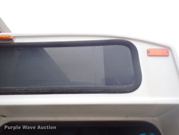 image for item DJ5627 2006 Gillig Phantom C29D096N4  transit bus