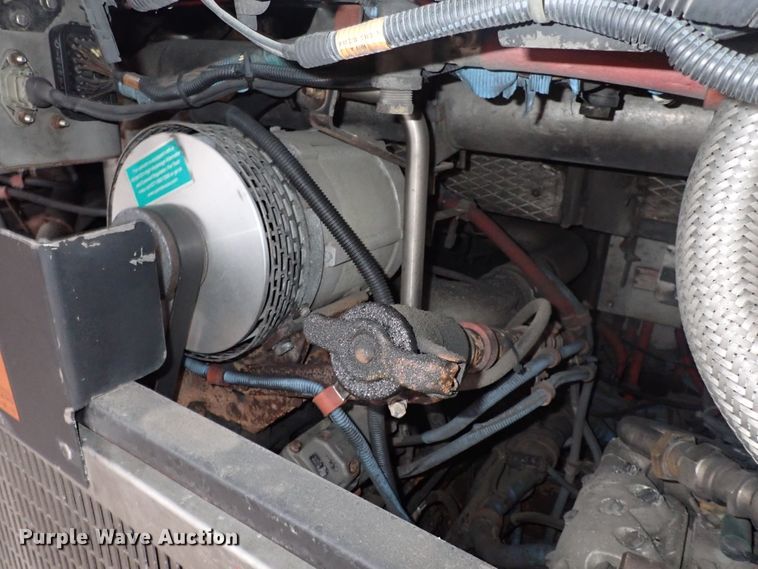 image for item DJ5630 2006 Gillig Phantom C29D096N4  transit bus