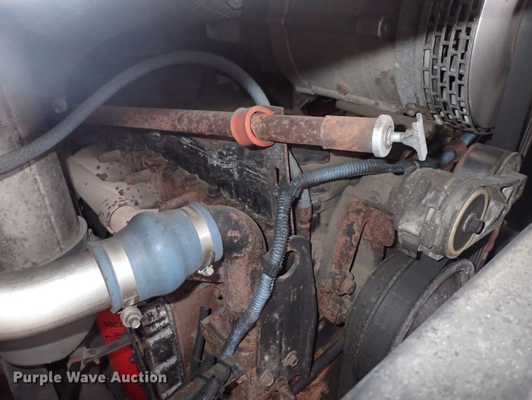 image for item DJ5630 2006 Gillig Phantom C29D096N4  transit bus