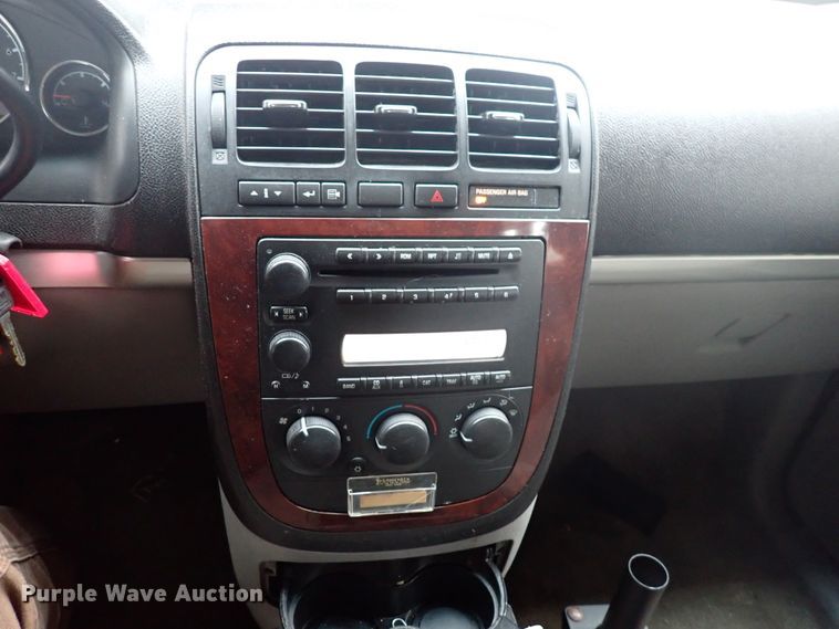 image for item DJ5633 2005 Chevrolet Uplander  van