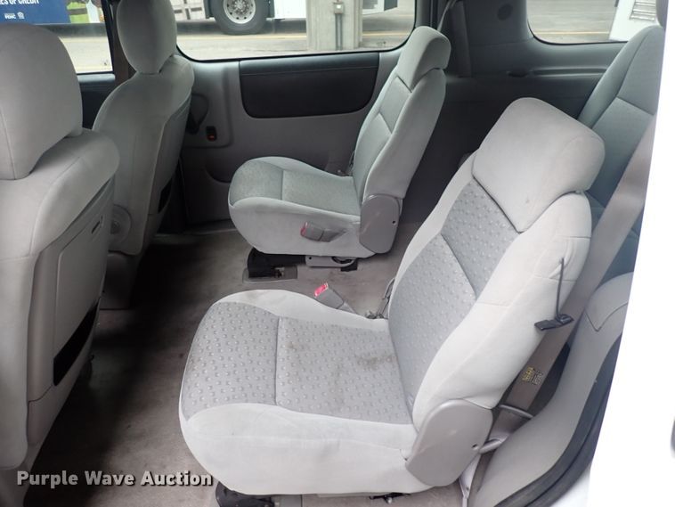 image for item DJ5633 2005 Chevrolet Uplander  van