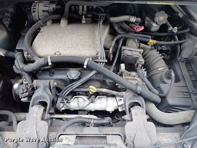 image for item DJ5633 2005 Chevrolet Uplander  van