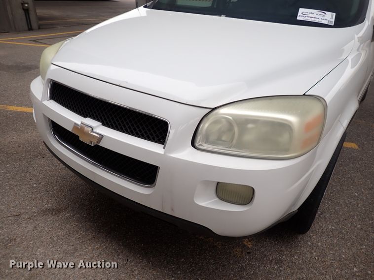 image for item DJ5633 2005 Chevrolet Uplander  van