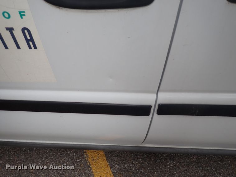 image for item DJ5633 2005 Chevrolet Uplander  van