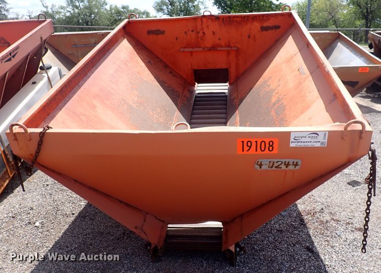 image for item DJ5683 Henderson spreader