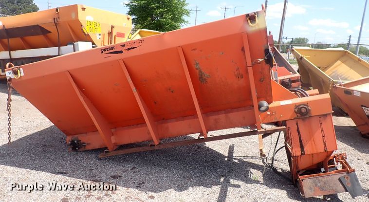 image for item DJ5683 Henderson spreader