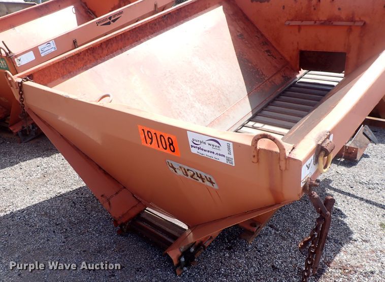 image for item DJ5683 Henderson spreader