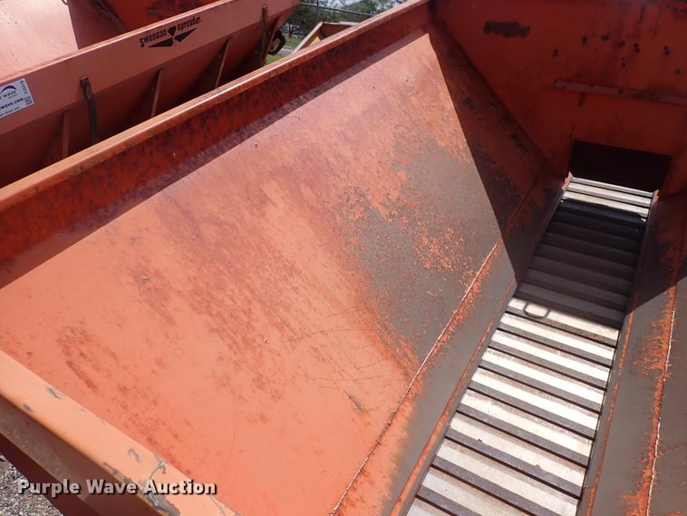 image for item DJ5683 Henderson spreader