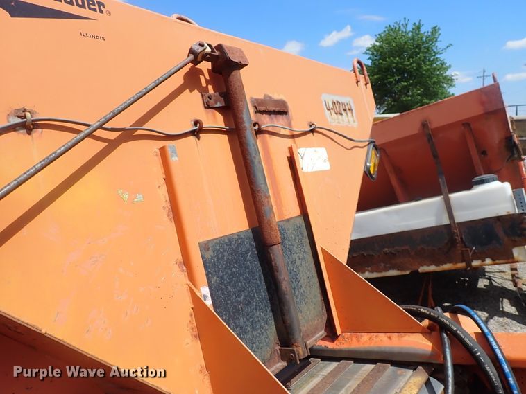 image for item DJ5683 Henderson spreader