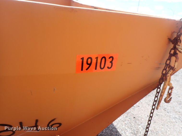 image for item DJ5684 Henderson spreader