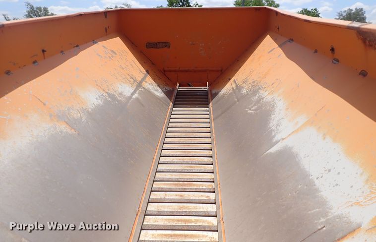 image for item DJ5684 Henderson spreader