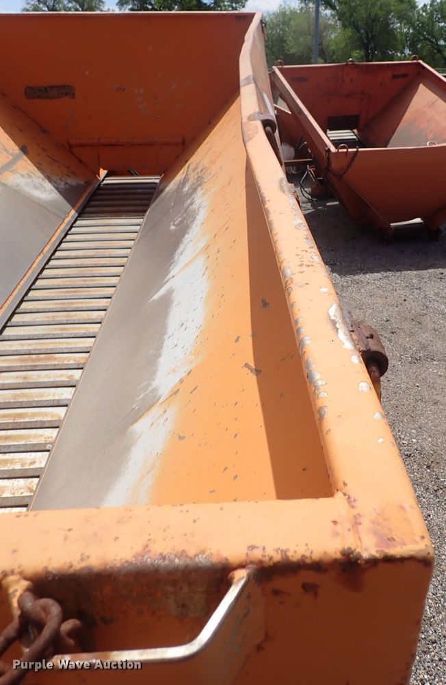 image for item DJ5684 Henderson spreader