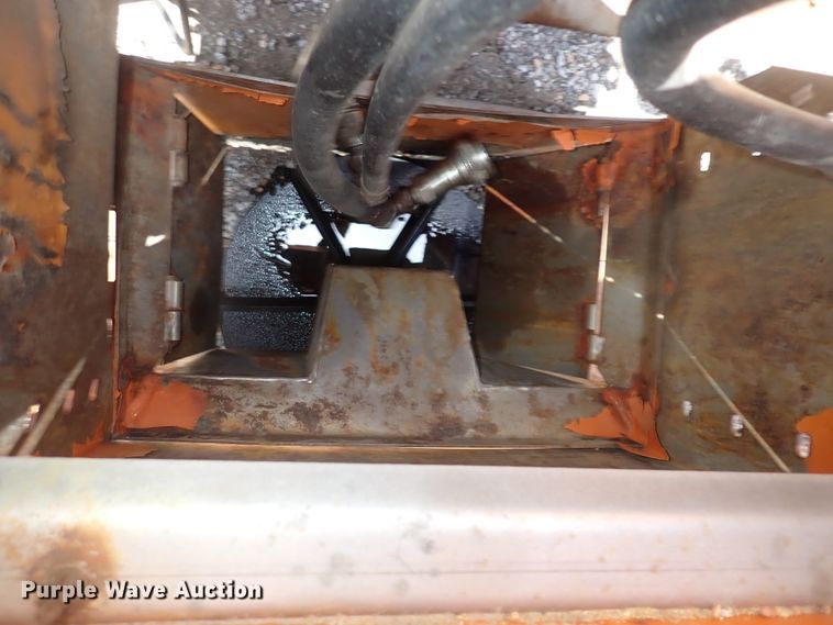 image for item DJ5684 Henderson spreader