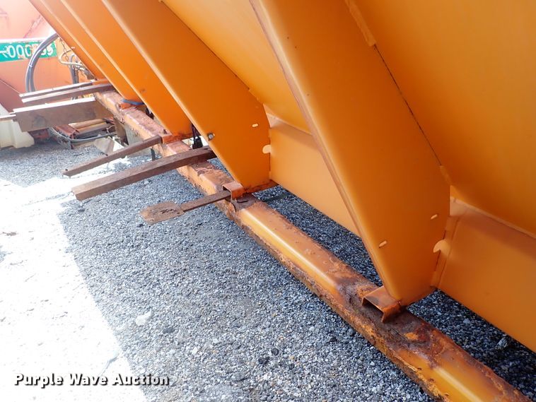 image for item DJ5684 Henderson spreader